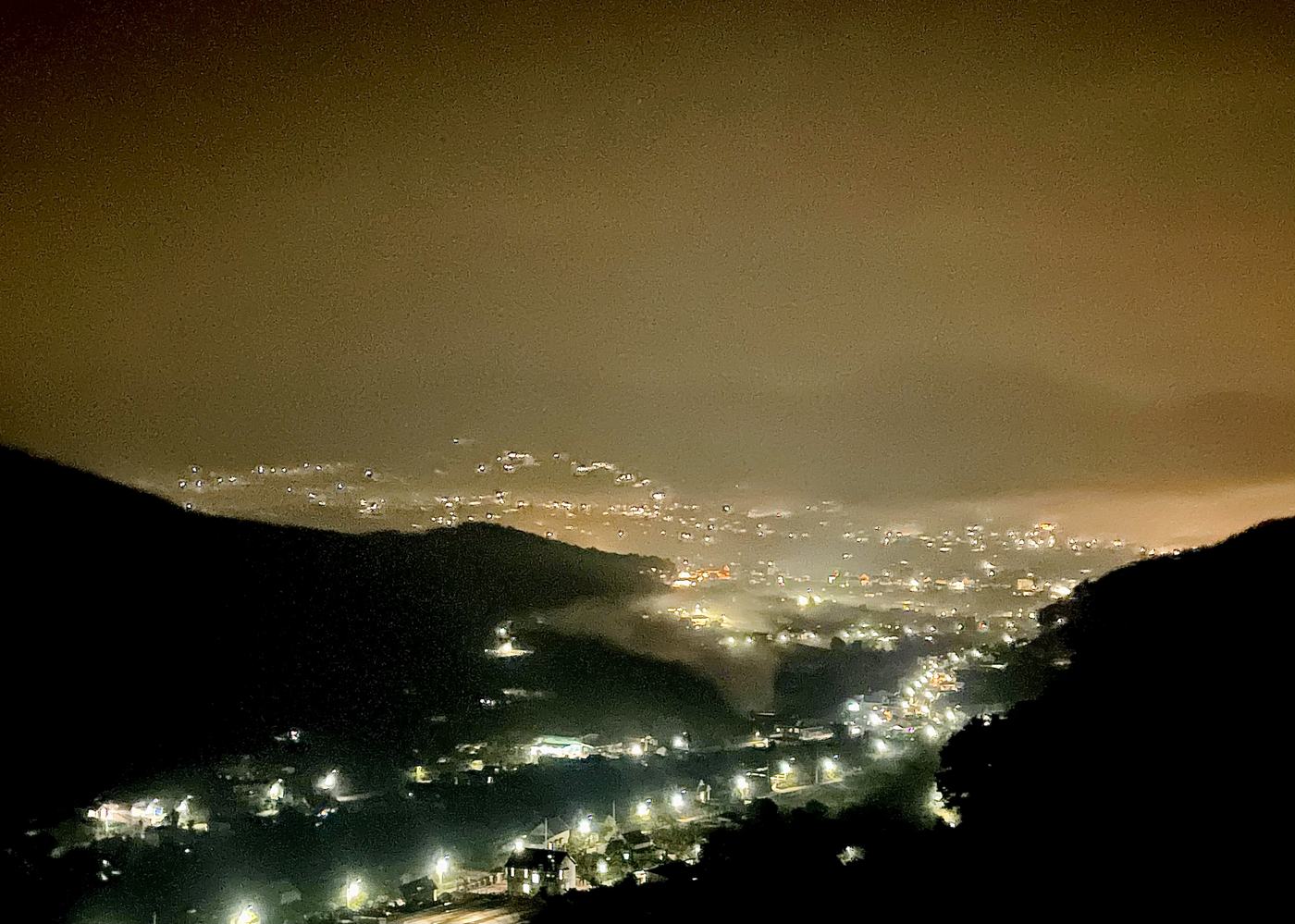 View thung lũng Nam Ban về đêm từ lô đất - ảnh 3