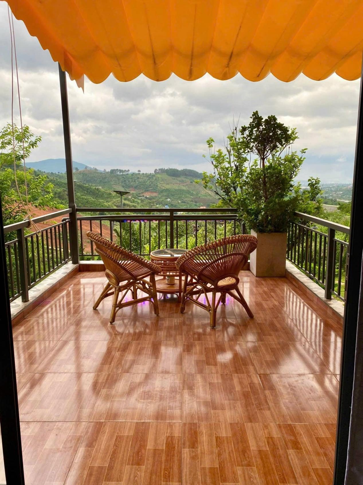 Nhà vườn 1.018m² hồ cá Koi Nam Ban - ảnh 5